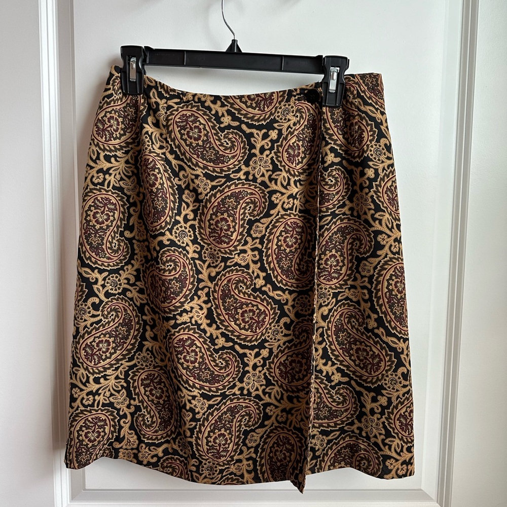 Talbot’s wrap skirt, size 4, paisley